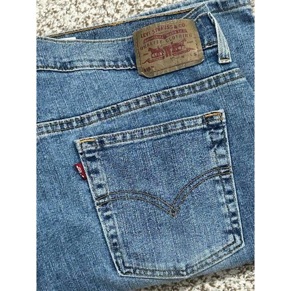 Levis 515 Bootcut Jeans Womens 16S Medium Wash Blue Stretch Denim 015538-8